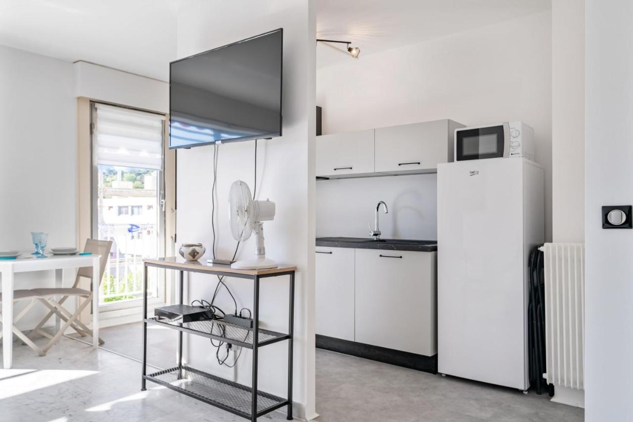 Appartement Clemenceau - Welkeys Vallauris Bagian luar foto